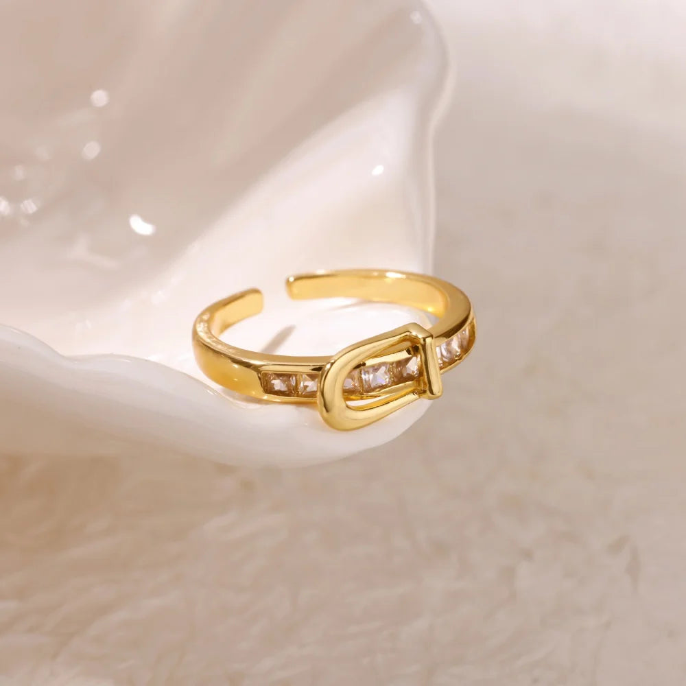 Gilded Geo – gold + geometric