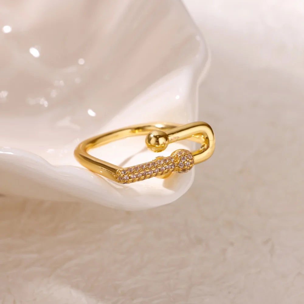 Gilded Geo – gold + geometric